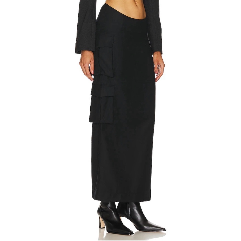 💕 AYA MUSE stok skirt in black, wool cargo pockets size M Revolve LA brand